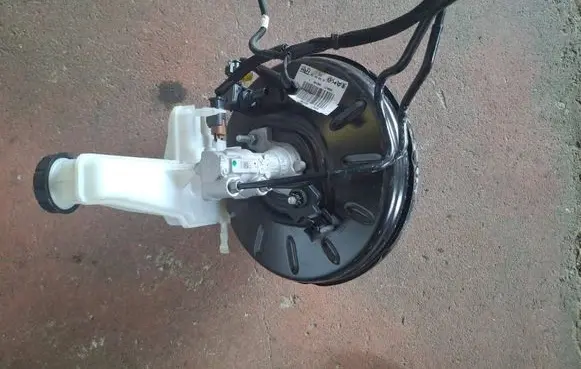 Peugeot 208 II Brake booster 9830809180 88MLF7 5083189