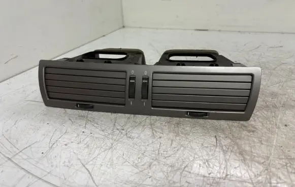 BMW 7 E65 E66 Dash center air vent grill 642282235990 8223599