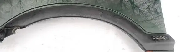 Opel Zafira A Front arch trim 