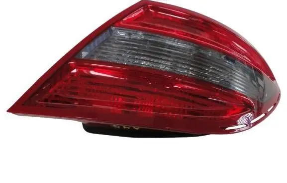 Mercedes-Benz C W204 Rear/tail lights A2048203064