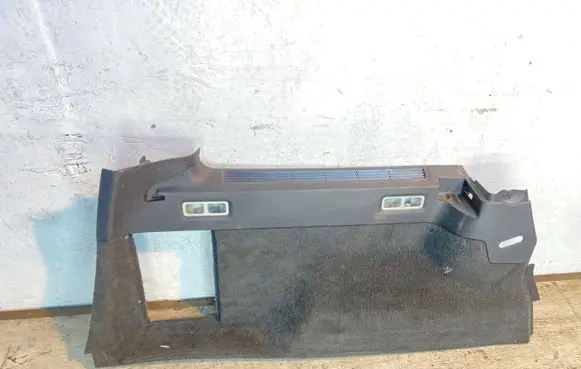 Volvo XC70 Trunk/boot lower side trim panel 39882885