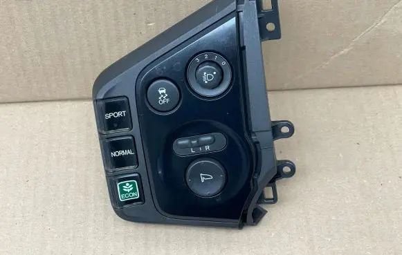 Honda CR-Z Wing mirror switch M44248