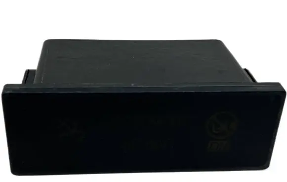 Passenger airbag on/off switch