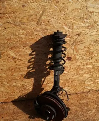 Volkswagen Touran I Front wheel hub spindle knuckle