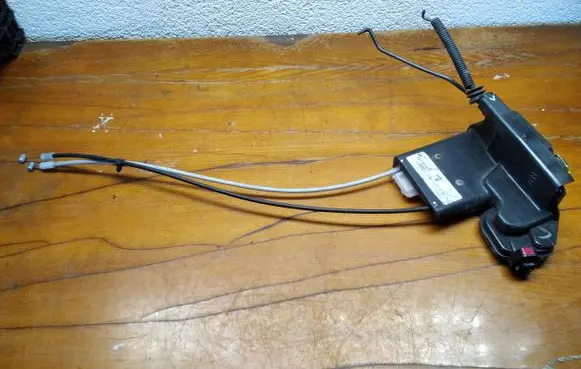KIA Sportage Rear door lock