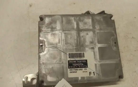 Toyota Corolla Verso AR10 Engine control unit/module 896610F010 MB1758006463