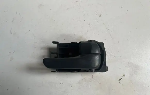 Nissan Almera Tino Front door interior handle