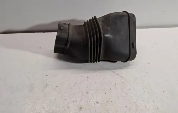 Volvo XC70 Air intake duct part 30748216