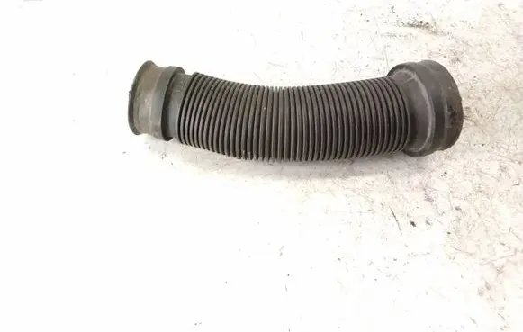 Opel Meriva A Air intake hose/pipe 13105267