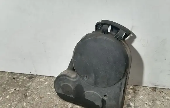 Volvo V70 Timing belt guard (cover) 30757214