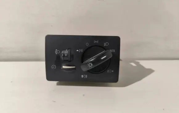 Ford Kuga I Light switch 7M5T13A024DA
