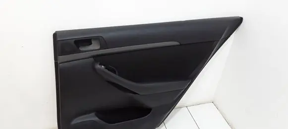 Toyota Avensis T250 Rear door card panel trim