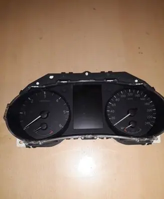 Nissan Qashqai Speedometer (instrument cluster) 950B 4EL8A6DCW