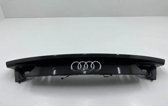 Tailgate/trunk spoiler