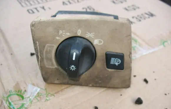 Mercedes-Benz CL C215 Tailgate/trunk/boot open switch 2155450104
