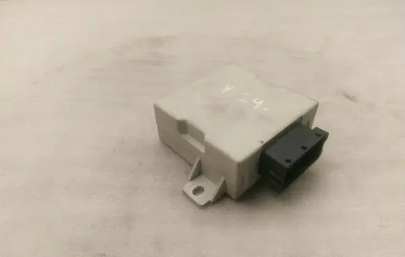 Toyota Corolla Verso AR10 Window wiper relay 859400F010