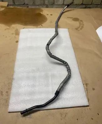 BMW 2 F46 Fuel return line/hose 7429855 7323845