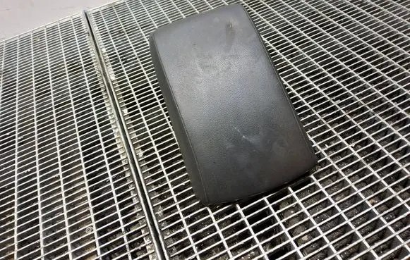 Seat Leon (5F) Armrest 