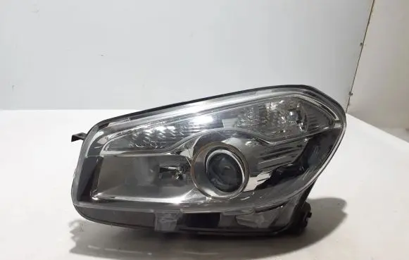 Nissan Qashqai Headlight/headlamp 26060BR00B