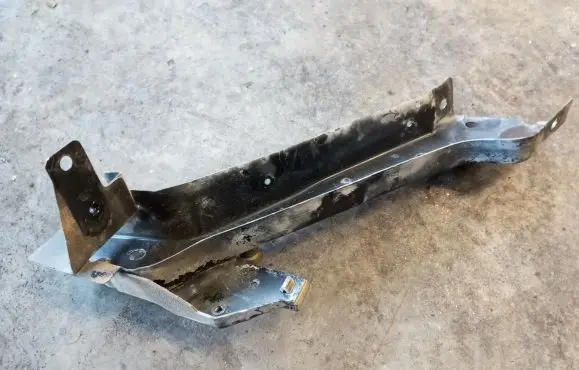 Jeep Grand Cherokee Top upper radiator support slam panel M143421