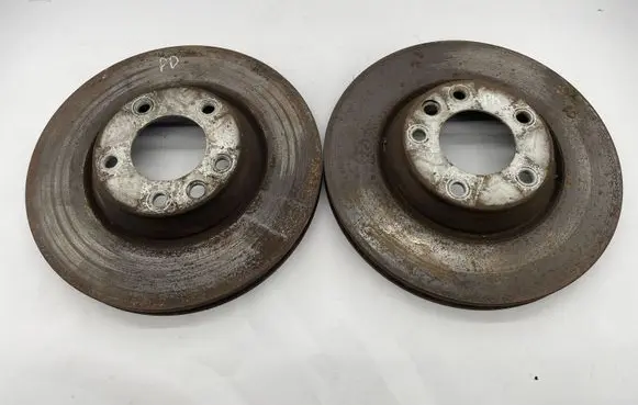 Volkswagen Touareg I Front brake disc 7L8615302