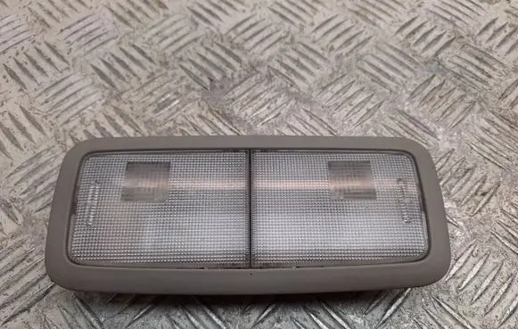 Toyota Verso Rear seat light 8136005010B0