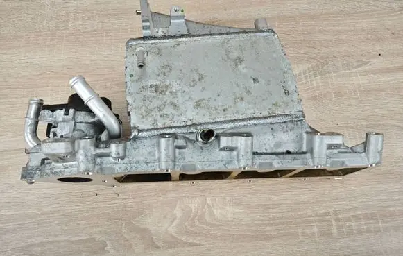 Audi A6 C7 Intake manifold 04L129766AD 04L131501S