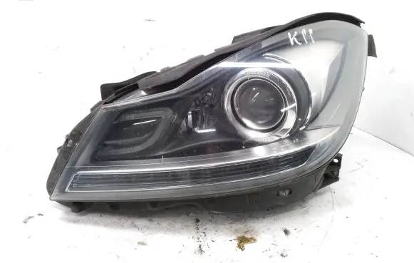 Mercedes-Benz C W204 Headlight/headlamp A2048204539 A1669002800
