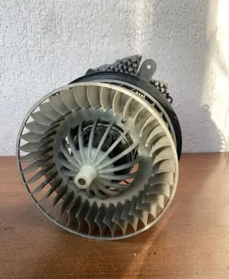 Mercedes-Benz E W210 Air conditioning (A/C) fan (condenser) 2108206210 E951
