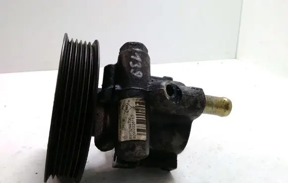 Renault Espace - Grand espace IV Power steering pump 8200223611 8973294700