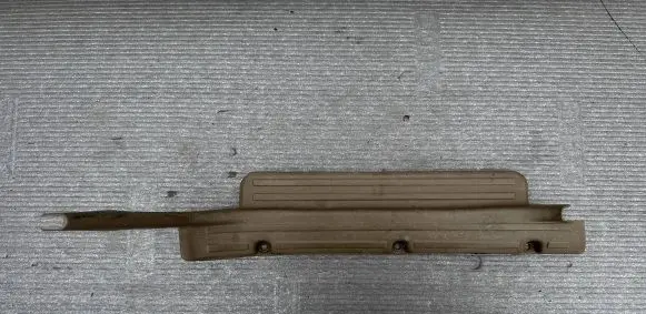 Mitsubishi Pajero Other rear door trim element MB735314