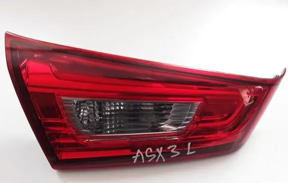 Mitsubishi ASX Tailgate rear/tail lights P9373