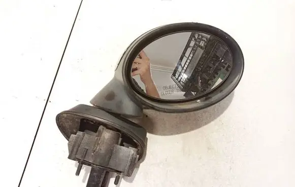 Mini One - Cooper R50 - 53 Front door electric wing mirror