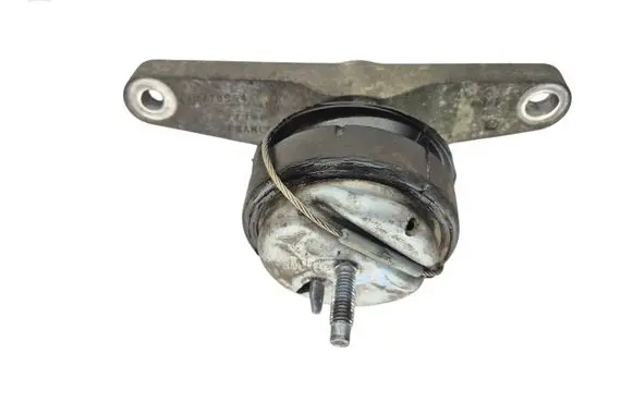Volvo V50 Engine mount bracket 30778953
