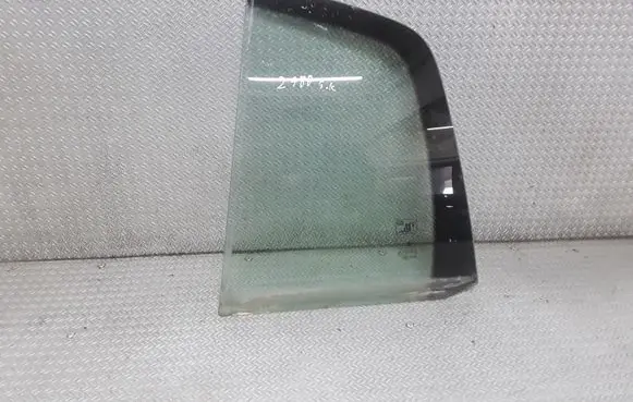 Volkswagen Golf Plus Rear vent window glass 