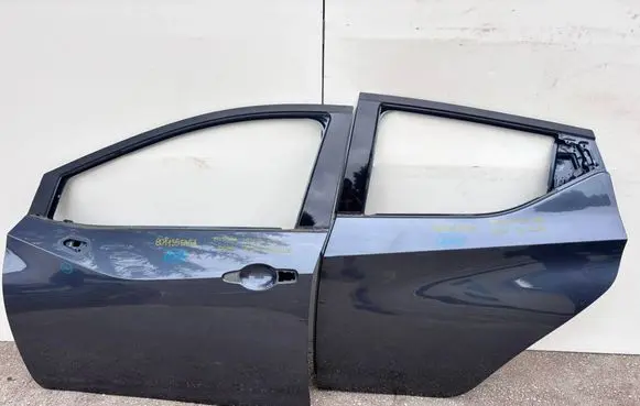 Nissan Micra K14 Front door 801135FA5A 821135FA5B