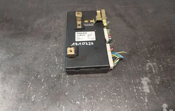 Volvo S40, V40 Comfort/convenience module 30859699 SW30859701 3817900150