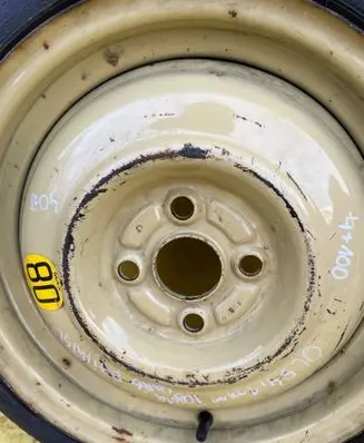 Daihatsu Cuore R14 spare wheel 