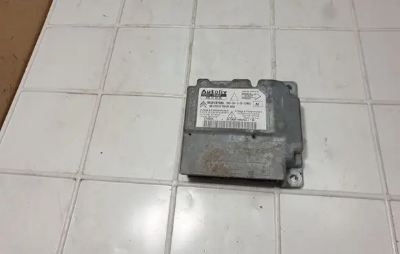 Citroen C4 I Airbag control unit/module 9658137980 60372580