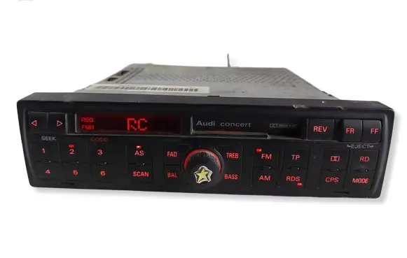 Audi A4 S4 B5 8D Radio/CD/DVD/GPS head unit 4B0035186E 7649246380 AUZ1Z3X5456474