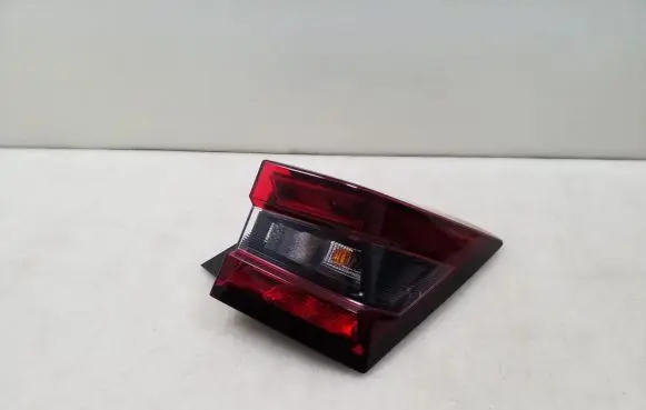Nissan Juke II F16 Rear/tail lights 265506PA0A