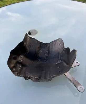 Mercedes-Benz ML W164 Heat shield in engine bay A6420960768 6420960768