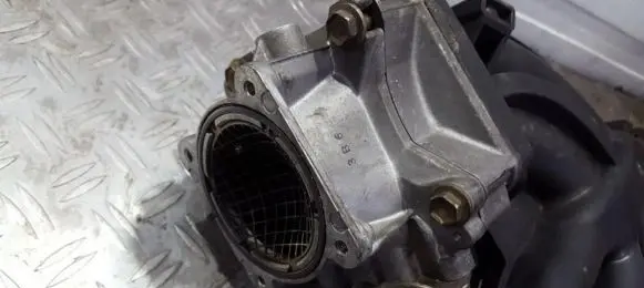 Lexus RX 300 Throttle valve