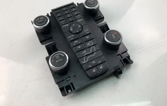 Volvo V50 Climate control unit 30782536