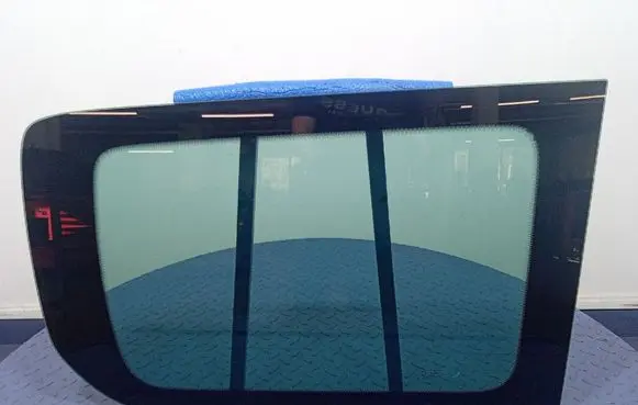 Peugeot Expert Rear side window 