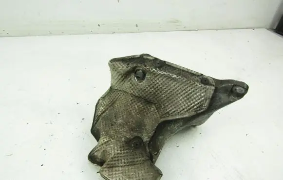 Audi A4 S4 B7 8E 8H Engine mounting bracket 