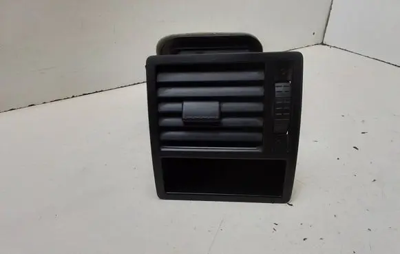 Volkswagen Transporter - Caravelle T5 Dashboard side air vent grill/cover trim 7H1819203C