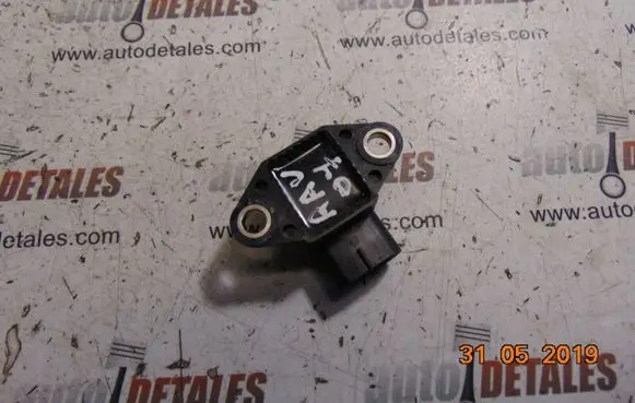 Toyota RAV 4 (XA30) Airbag deployment crash/impact sensor 8944152020