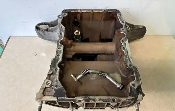 Maserati Ghibli Oil sump 304401