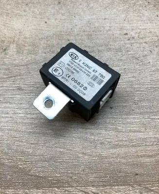 KIA Sorento Immobilizer control unit/module 0K2NC677B0
